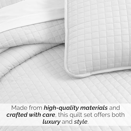 White King Quilt Set, Stain Resistant, Lightweight